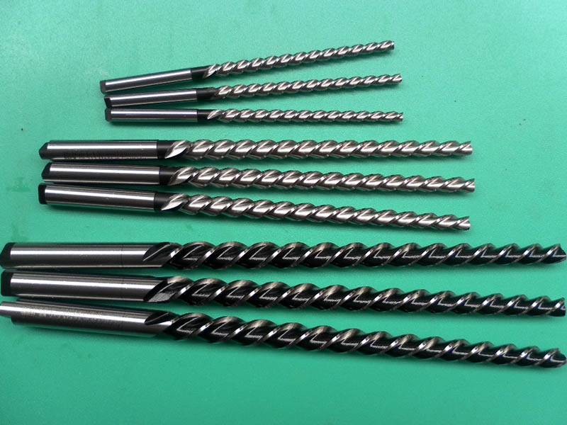 加工中心鉸刀一般能用多長時間？