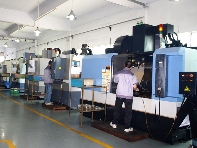 cnc能鉆深孔嗎？機(jī)床應(yīng)用！